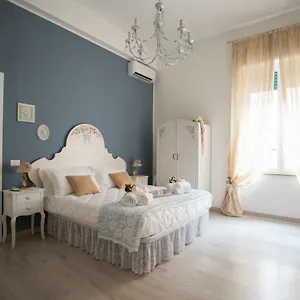 La Maison Romantique , Napoli Italia